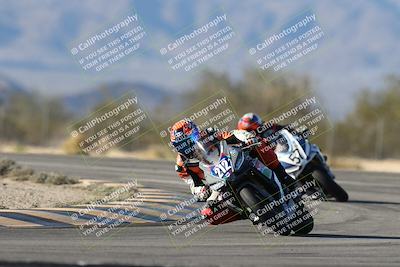 media/Dec-07-2025-CVMA (Sun) [[3e7d2de5dc]]/Race 12- Formula 40 MW and LW/